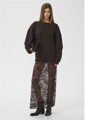 Gilsa layered sweat Ganache Gestuz 